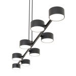 Lampa wisząca Megara z ośmioma oprawami GX53, w kolorze czarnym. Posiada prostą, metalową konstrukcję z okrągłymi kloszami, zawieszona na dwóch cienkich linkach. Klosze mają matowe wykończenie i otwarte dno, co umożliwia efektywne oświetlenie.
