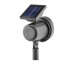 Czarna oprawa dogruntowa solarna Solar II na szpikulcu, z panelem słonecznym na górze. Produkt stoi pionowo, z widoczną teksturą materiału. Widać regulowany kąt nachylenia panelu, co umożliwia optymalne ustawienie.