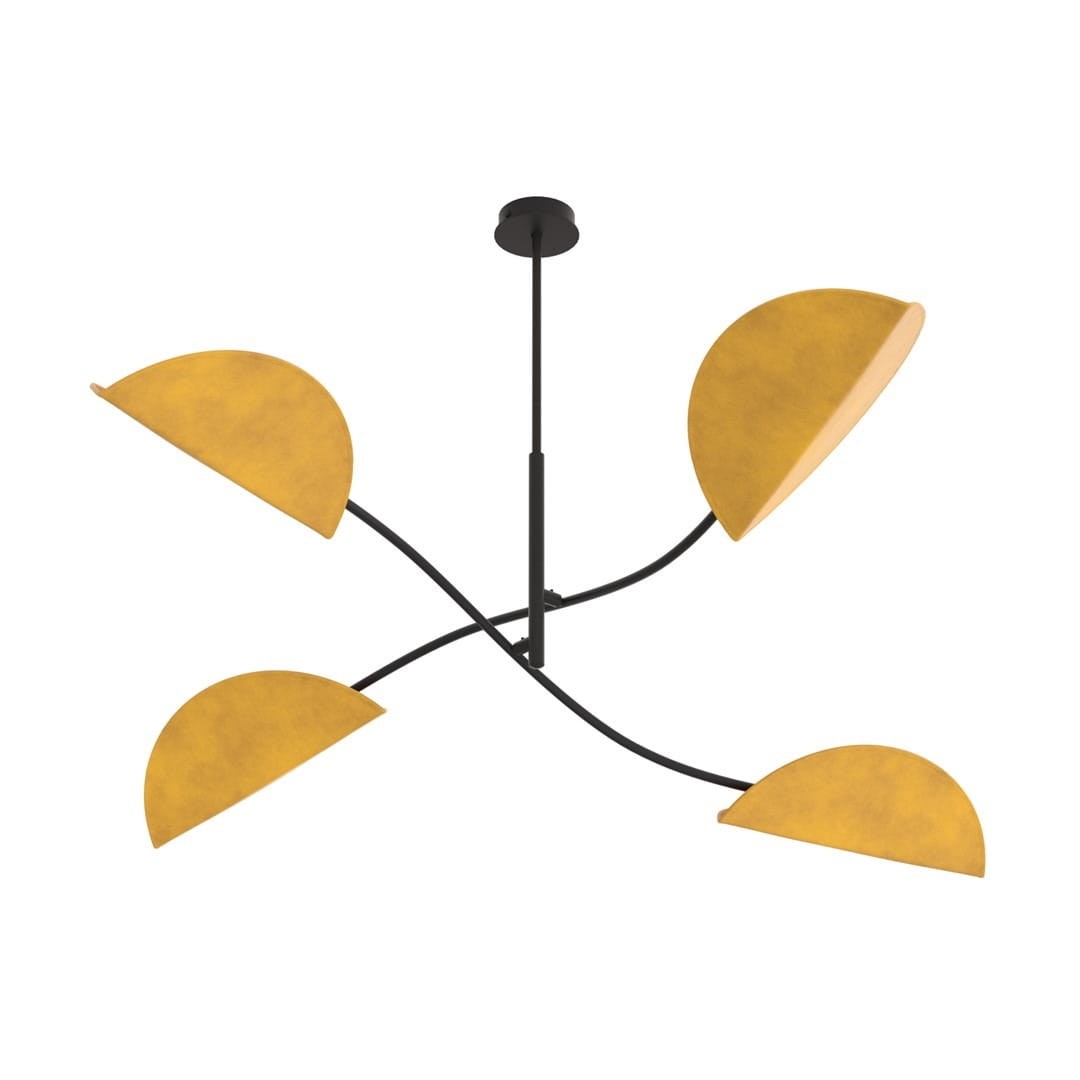 Lampa sufitowa Lotus z czterema kloszami w kolorze pomarańczowym, umieszczona na czarnym stelażu. Klosze mają półkolisty kształt, są zamontowane na zakrzywionych ramionach. Produkt wiszący, w nowoczesnym stylu, idealny do różnych wnętrz.