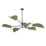 Lampa sufitowa Lotus w kolorze czarnym i zielonym, z sześcioma kloszami w kształcie liści, zawieszona na cienkim, czarnym stelażu. Klosze mają matową teksturę, a ich wnętrze jest w jasnym kolorze. Produkt montowany na suficie.
