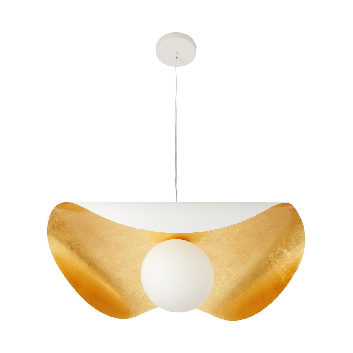 Lampa wisząca Enzo D40 z białym kloszem i złotymi akcentami, z okrągłym źródłem światła na środku. Produkt zawieszony na cienkim przewodzie, z okrągłym mocowaniem sufitowym. Nowoczesny design, idealna do aranżacji wnętrz.