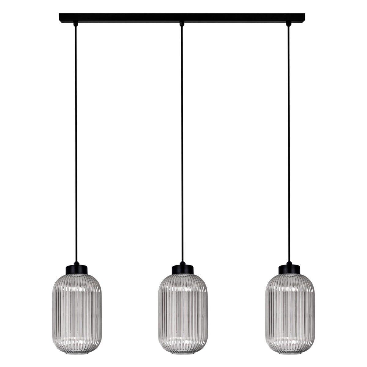 Lampa wisząca Silva z trzema kloszami E27 w kolorze czarnym i grafitowym. Klosze mają strukturalną, karbowaną powierzchnię, zawieszone na cienkich linkach. Element montażowy w formie prostokątnej listwy. Tło białe, co podkreśla design lampy.