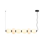 Lampa wisząca Brilla w kolorze czarnym, z pięcioma okrągłymi kloszami w odcieniach bieli, zawieszona na cienkim kablu. Źródło światła LED, moc 69W, temperatura barwowa 3000K. Montaż sufitowy, nowoczesny design.