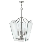 Lampa wisząca Wingate L w polerowanym niklu, z sześcioma miejscami na żarówki E14. Przezroczysta, szklana klosz o falistym kształcie, zawieszona na łańcuchu. Elementy metalowe w kolorze niklu, nowoczesny design.