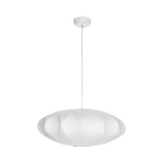 Biała lampa wisząca Silk X D60 z oprawą na żarówkę E27. Posiada owalny kształt z falującą teksturą, zawieszona na cienkim przewodzie. Ujęcie frontalne, na jednolitym tle.