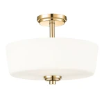 Lampa sufitowa Aspen z trzema gniazdami E27 w kolorze złotym i białym. Okrągły, matowy klosz z białego szkła, zawieszony na złotej podstawie, z delikatnym wykończeniem. Ujęcie z boku, pokazujące detale konstrukcji.