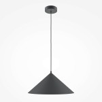 Lampa wisząca Basic Color w kolorze czarnym, z pojedynczym trzonkiem E27, o kształcie stożkowym. Zawieszona na cienkim przewodzie, z okrągłym mocowaniem sufitowym. Prosta, nowoczesna forma, idealna do minimalistycznych wnętrz.
