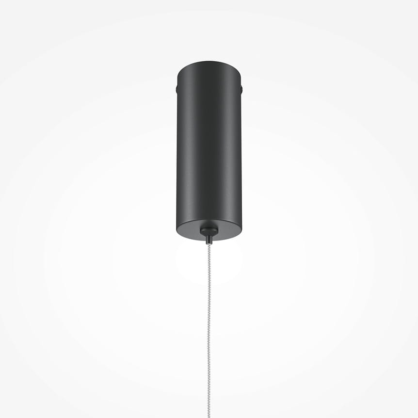 Lampa wisząca LED Halo H60 o mocy 11W w kolorze czarnym. Posiada cylindryczny kształt z metaliczną fakturą, zawieszona na cienkim przewodzie. Widoczny mechanizm mocujący na górze. Tło białe, co podkreśla elegancki design.