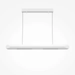 Lampa wisząca LED Motion 120 w kolorze białym, o mocy 40W i temperaturze barwowej 3000K. Posiada prostokątny kształt z lekko zaokrąglonymi krawędziami, zawieszona na cienkich linkach, na jednolitym tle.