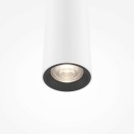 Lampa wisząca LED Pro Extra, moc 6W, barwa światła 4000K. Biała obudowa z metalicznym wykończeniem, okrągły klosz z siatkowym wzorem. Ujęcie z dołu, ukazujące detale źródła światła i stylowy design. Tło jasne, minimalistyczne.