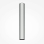 Lampa wisząca Pro Focus w kolorze srebrnym, z pojedynczym gniazdem GU10. Ma cylindryczny kształt, zawieszona na czarnym przewodzie. Tło proste, co podkreśla minimalistyczny design lampy. Idealna do nowoczesnych wnętrz.