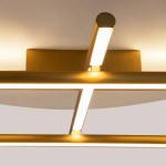 Lampa sufitowa LED Radiance o mocy 50W i barwie światła 3000K, w złotym wykończeniu. Ujęcie z bliska, ukazujące dwa prostokątne elementy świetlne zamocowane na złotej podstawie. Idealna do nowoczesnych wnętrz.