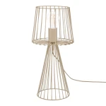 Beżowa lampa stołowa Livia z metalową konstrukcją, o cylindrycznym kloszu z cienkich prętów. Posiada gniazdo na żarówkę E27, stojąca na stożkowej podstawie. Widoczny kabel zasilający.