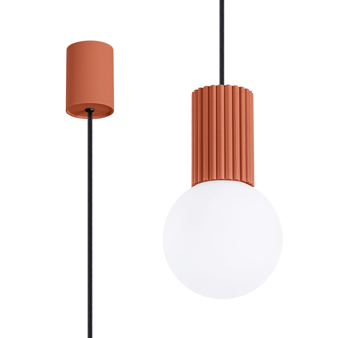 Lampa wisząca Halo 1xG9 w kolorze ochra czerwona. Posiada okrągłą, matową kulę oraz dekoracyjną, żebrowaną oprawę. Zawieszona na czarnym przewodzie, z cylindrycznym stropem. Idealna do nowoczesnych wnętrz.