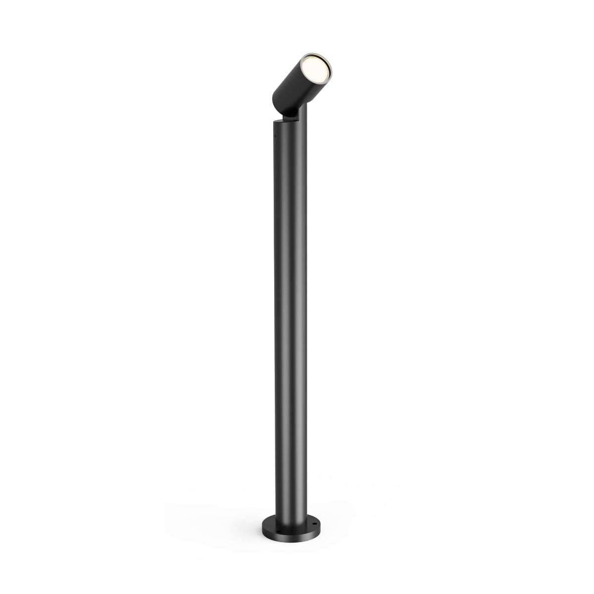 Czarna lampa ogrodowa Nocturne z jednym gniazdem GU10, o stopniu ochrony IP65. Stojąca konstrukcja z prostym, cylindrycznym korpusem oraz ruchomą głowicą, umożliwiającą kierowanie światła. Idealna do oświetlenia przestrzeni na zewnątrz.