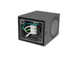 Kinkiet elewacyjny Lida w kolorze szarym antracytowym, z widoczną komorą na żarówkę GU10 oraz przewodami elektrycznymi. Produkt w pozycji stojącej, ukazujący szczegóły podłączenia.