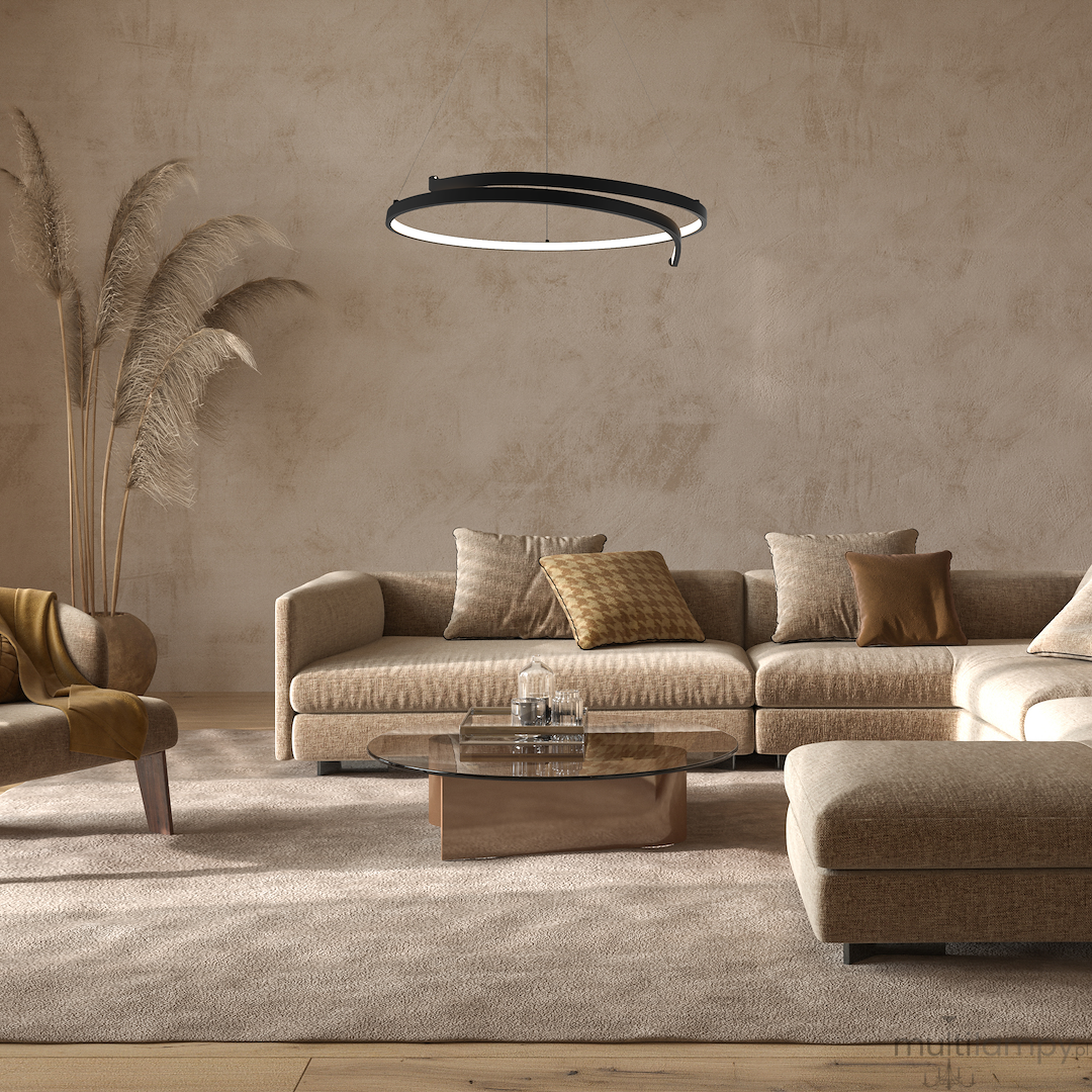 Lampa wisząca LED Lorenzo 35W 4000K w kolorze czarnym, o okrągłym kształcie, zawieszona nad sofą w nowoczesnym wnętrzu. W tle jasne ściany i wygodne meble w beżowych odcieniach.
