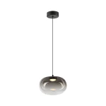 Lampa wisząca LED Vaso o mocy 4W i ciepłej barwie światła 3000K. Czarna podsufitka z długim zwisem. Klosz w dymionym szkle, o okrągłym kształcie, z widocznym źródłem światła. Idealna do nowoczesnych wnętrz.