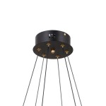 Lampa wisząca Alani z sześcioma źródłami LED, moc 32W. Metalowa podstawa w kolorze czarnym z dekoracyjnymi złotymi elementami. Widok z góry, prezentujący mocowanie i przewody. Idealna do nowoczesnych wnętrz.