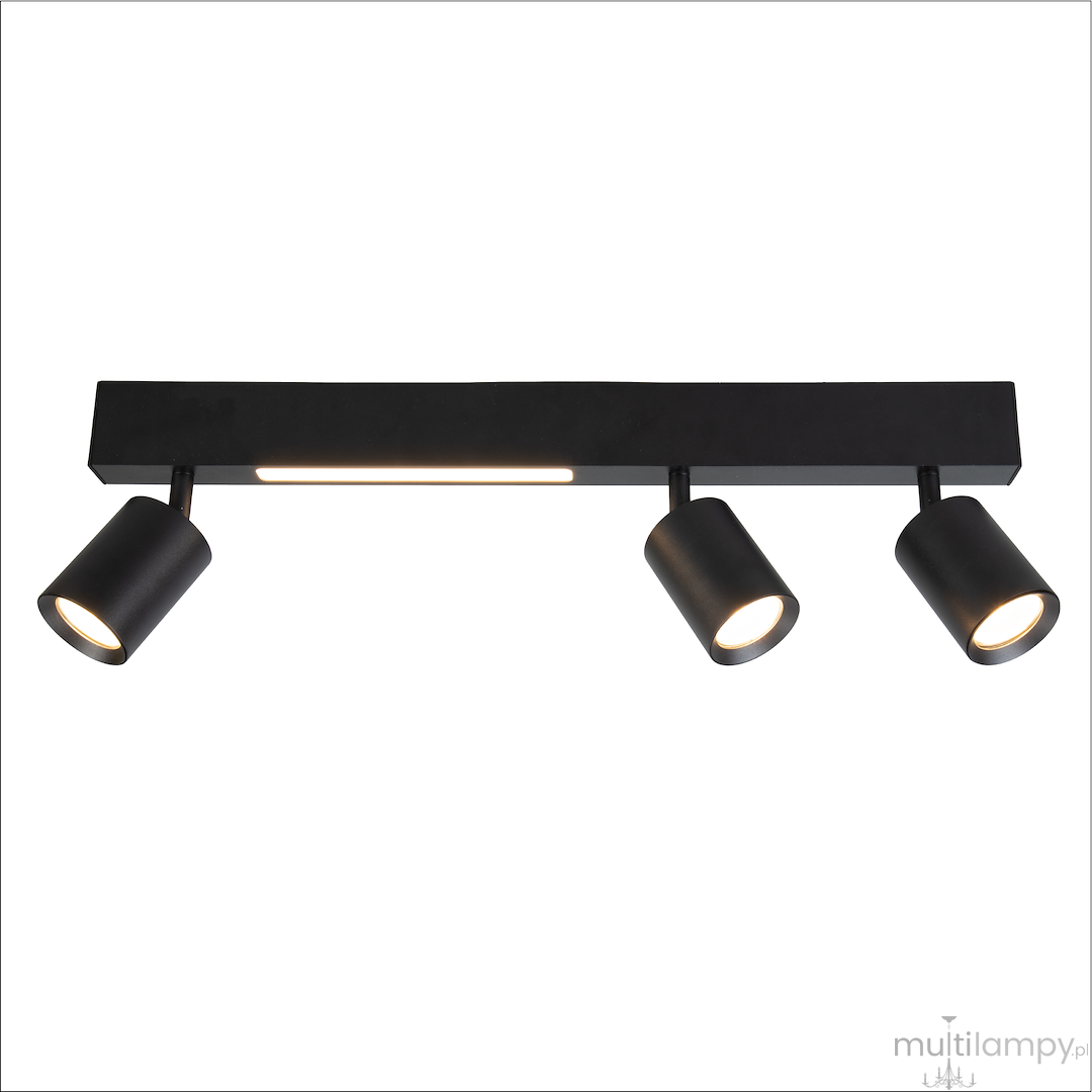 Lampa sufitowa Magnet z trzema reflektorami GU10 w kolorze czarnym. Posiada prostokątną podstawę z wbudowanym oświetleniem LED 5W CCT, zamontowana na suficie, w układzie poziomym. Reflektory mają cylindryczny kształt, skierowane w dół.
