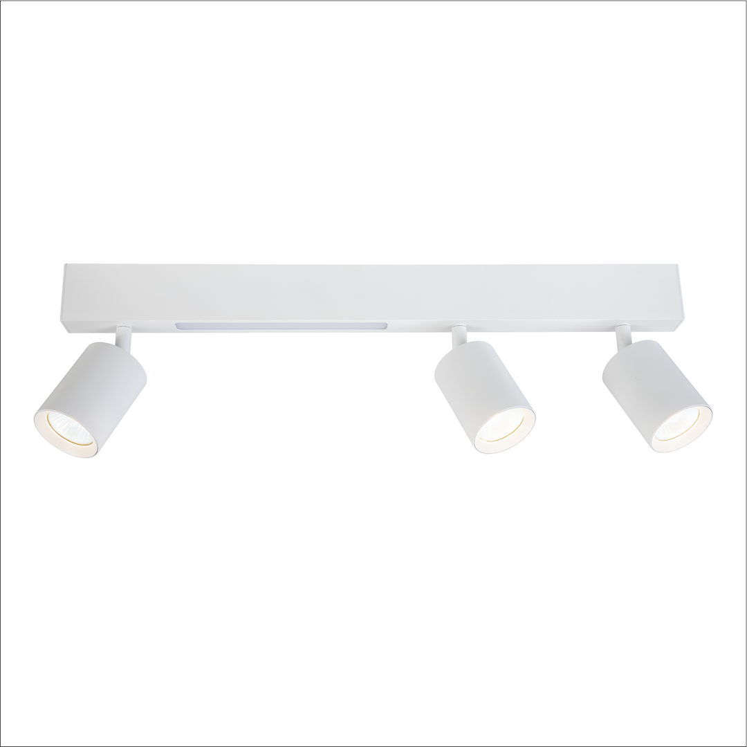 Lampa sufitowa Magnet 3xGU10 z białą obudową, z trzema cylindrycznymi kloszami, zamontowana na prostokątnej podstawie. Źródła światła LED 5W CCT, skierowane w dół, doskonałe do oświetlenia wnętrz.