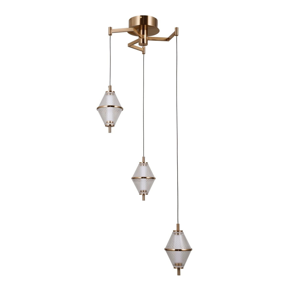 Lampa wisząca Fuente z trzema kloszami LED 15W w kolorze złotym. Klosze mają diamentowy wzór i są zawieszone na czarnych linkach, montowane na okrągłej podstawie sufitowej. Elegancki design do nowoczesnych wnętrz.