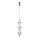 Lampa wisząca Fuente z trzema kloszami LED 15W w złotym wykończeniu. Klosze mają kształt stożków, wykonane z przezroczystego materiału z dekoracyjną fakturą. Zawieszona na cienkim przewodzie, prezentuje elegancki design.