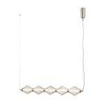 Lampa wisząca Sevil z pięcioma źródłami LED 25W, w kolorze złotym. Posiada geometryczny kształt z diamentowymi akcentami. Zawieszona na cienkim przewodzie, idealna do nowoczesnych wnętrz.