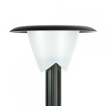 Lampa stojąca ogrodowa Bianca H66 w kolorze czarnym, z białym kloszem. Klosz ma kształt stożka z delikatnym zwężeniem u podstawy. Wysoka, smukła konstrukcja z materiału odpornego na warunki atmosferyczne. Przeznaczona do użycia z żarówką E27.