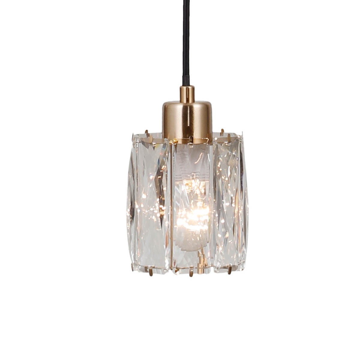 Lampa wisząca Torno 1xE14 w kolorze czarnym i złotym. Konstrukcja z przezroczystego szkła o geometrycznym kształcie, z widoczną żarówką wewnątrz. Zawieszona na czarnym przewodzie, idealna do nowoczesnych aranżacji.