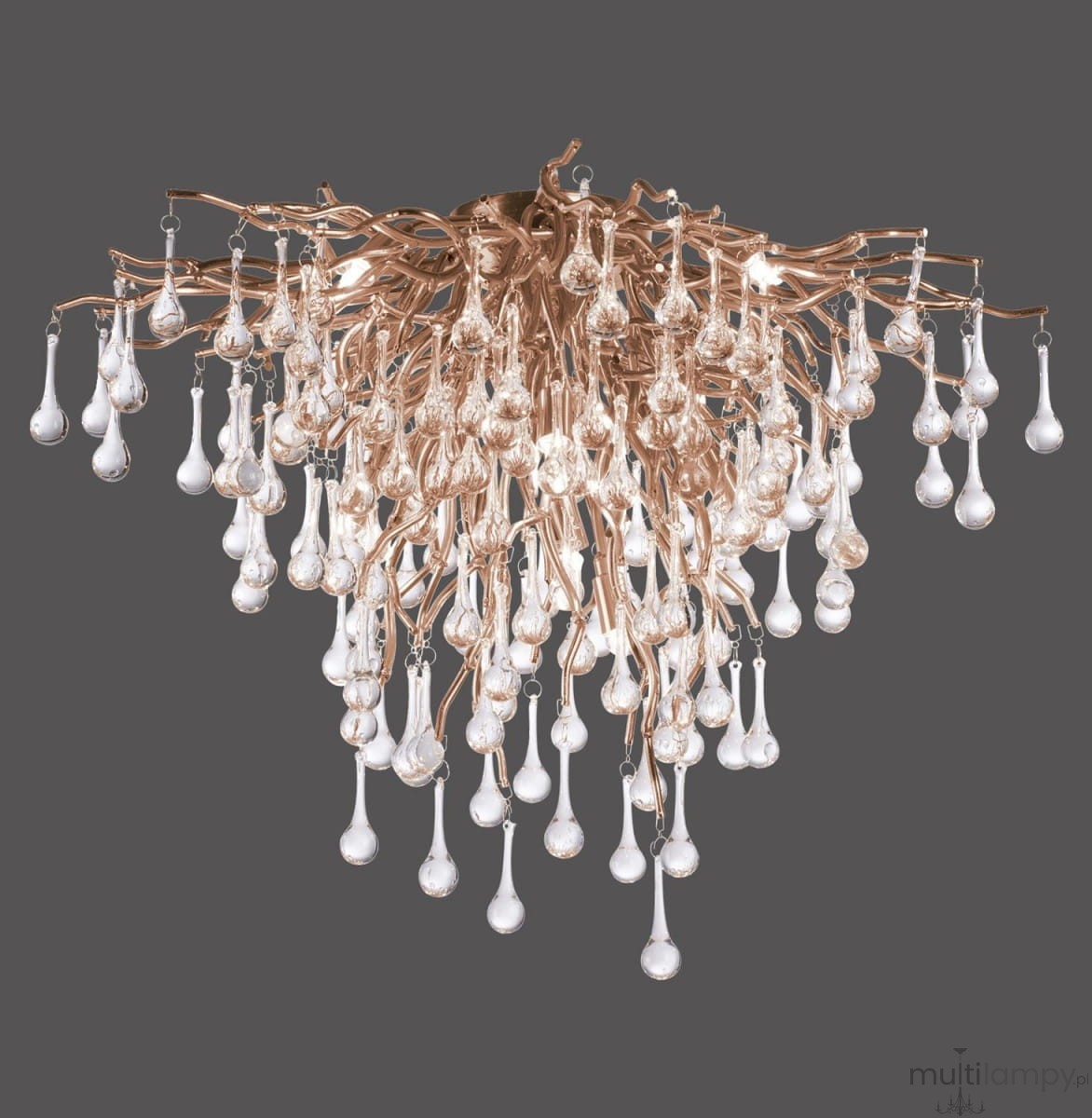 Lampa sufitowa Icicle w postarzanym mosiądzu z 9 gniazdami G9, ozdobiona wieloma szklanymi kroplami w różnych kształtach, wiszącymi na cienkich metalowych gałązkach, montowana na suficie, w eleganckim, nowoczesnym stylu.