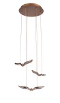 Lampa wisząca LED Gufo 20W 3000K w kolorze różowego złota. Składa się z trzech elementów w kształcie ptaków, zawieszonych na cienkich linkach, z okrągłą podstawą. Kąt ujęcia frontalny, na białym tle.