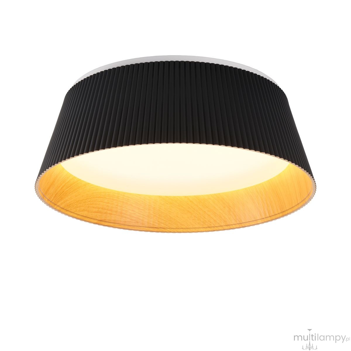 Lampa sufitowa LED Frill 21W, z czarnym abażurem o fakturze fałdowanej i drewnianym wykończeniem wewnętrznym. Okrągły kształt, montowana na suficie, emitująca ciepłe światło 3000K. Prosta na białym tle.