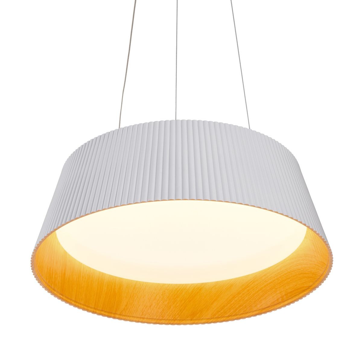 Lampa wisząca LED Frill 21W 3000K w białym kolorze z falistym kloszem i drewnianym wykończeniem. Okrągły kształt, zawieszona na dwóch linkach. Emituje ciepłe, białe światło, idealna do nowoczesnych wnętrz.