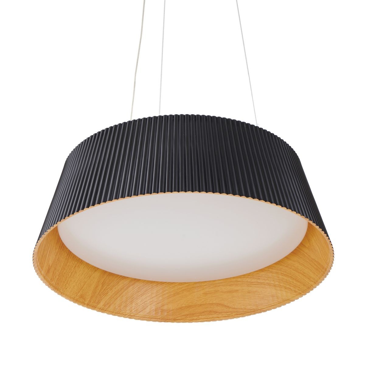 Lampa wisząca LED Frill 21W w kolorze czarnym, z teksturowanym, prążkowanym kloszem oraz dolną częścią w odcieniu drewna. Okrągły kształt, zawieszona na białym przewodzie, emituje ciepłe światło 3000K.