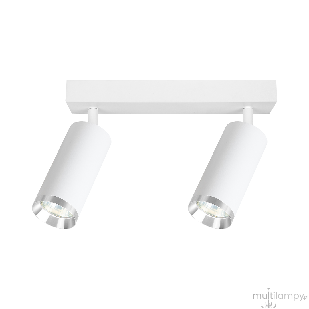 Lampa sufitowa Mica z dwoma reflektorami w kolorze białym i chromowanym. Ułożona poziomo, z cylindrycznymi kloszami skierowanymi w dół. Prosta, minimalistyczna konstrukcja na prostokątnej podstawie, idealna do nowoczesnych wnętrz.