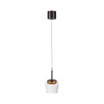 Lampa wisząca Q-kon z pilotem LED 9W CCT w kolorze miedzi. Posiada przezroczystą klosz o zaokrąglonym kształcie, metalowy element w miedzianym odcieniu oraz prosty, czarny sufitowy montaż. Długość zawieszenia umożliwia różne aranżacje.