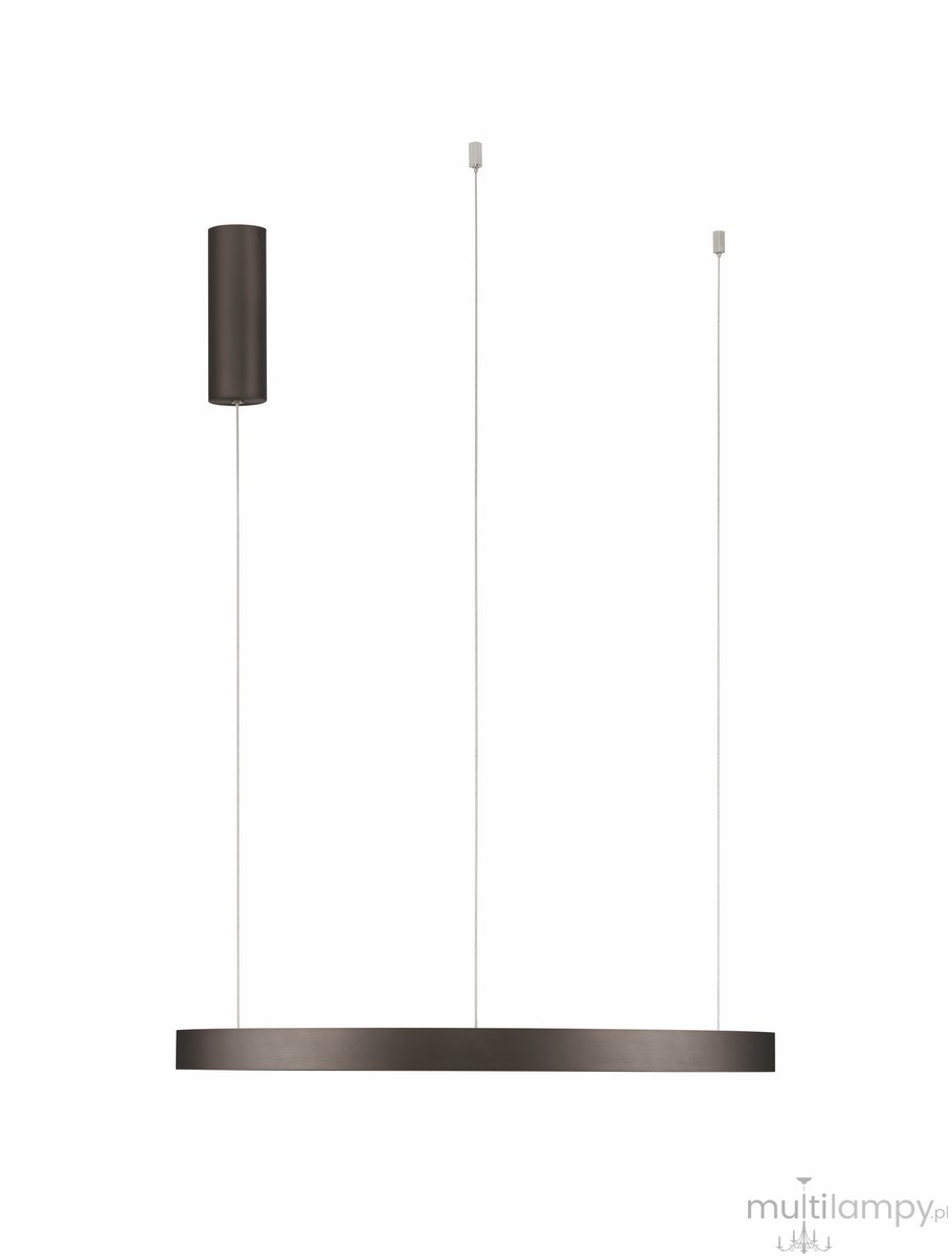 Lampa wisząca Zacapu D60 w kolorze brązowym, z metalowym kloszem w kształcie okrągłego dysku, zawieszona na cienkich, regulowanych linkach. Wyposażona w jedno źródło LED o mocy 40W. Prosta, nowoczesna forma.