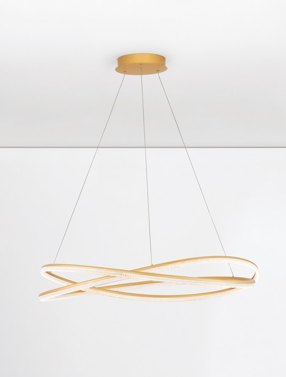 Lampa wisząca Ilave D95, złota, z pilotem, z jedną diodą LED 68W. Wyjątkowy, spiralny kształt z dwóch przeplatających się pierścieni. Zawieszona na cienkich linkach, montowana na suficie, idealna do nowoczesnych wnętrz.