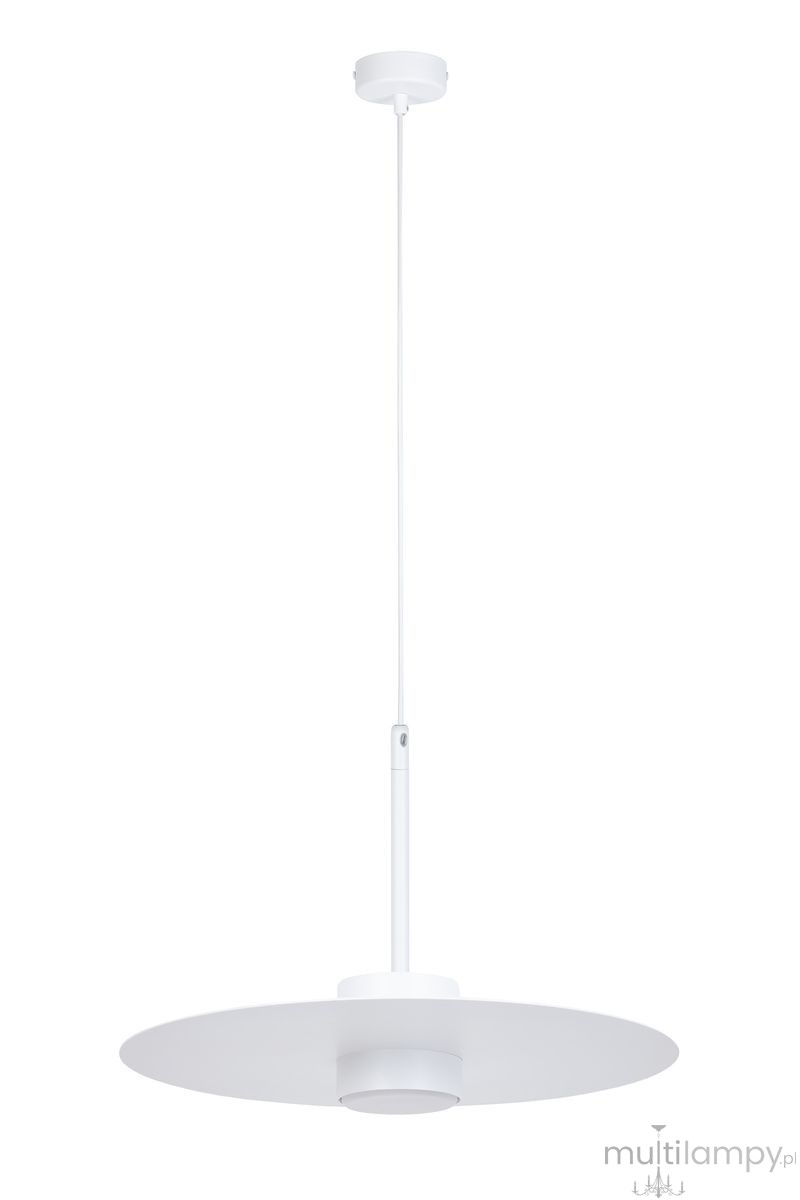 Lampa wisząca Charlie L z oprawą w kolorze białym, z zawieszeniem na cienkim kablu. Okrągła, płaska forma, z centralnym punktem świetlnym na górze. Prosty, nowoczesny design, idealna do wnętrz.