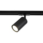 Reflektor spot Tracer Tune 1xGU10 w kolorze czarnym, zamontowany na szynie. Cylindryczny kształt z żłobieniami, z widocznym źródłem światła. Prosty design, idealny do oświetlenia wnętrz. Tło proste, w kolorze białym.