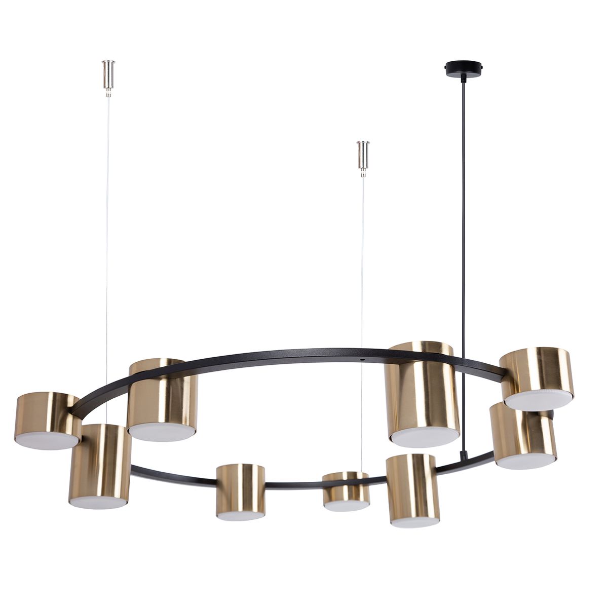 Lampa wisząca Kodo w kolorze czarnym i mosiężnym, z dziewięcioma kloszami w kształcie cylindrów, zawieszona na cienkich linkach. Okrągła konstrukcja z matowym wykończeniem, przeznaczona do montażu sufitowego.