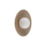 Kinkiet Slate w kolorze beżowym, o owalnym kształcie, z białą, okrągłą oprawą, montowany na ścianie. Widok z przodu, na jednolitym tle. Produkt przeznaczony do żarówki G9.