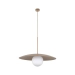 Beżowa lampa wisząca Slate z kloszem w kształcie talerza i okrągłą, białą żarówką E27. Lampa zawieszona na cienkim przewodzie, z prostym, okrągłym mocowaniem sufitowym. Idealna do nowoczesnych wnętrz.