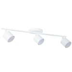 Biała lampa sufitowa Mila z trzema spotami GX53, zamontowana na prostokątnej podstawie. Każdy spot ma cylindryczny kształt i jest ustawiony na ruchomej belce, co umożliwia regulację kierunku światła. Tło jasne, jednostajne.