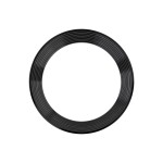 Czarna lampa sufitowa Amis z dwoma miejscami na żarówki GU10. Okrągła oprawa z teksturowanym wykończeniem, widok frontalny, idealna do nowoczesnych wnętrz. Zawieszona w poziomie, na prostym tle.