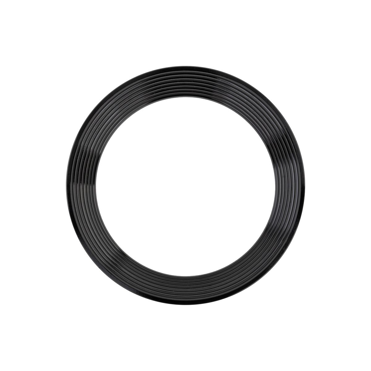 Lampa sufitowa podtynkowa Amis w kolorze czarnym, okrągła, z trzema miejscami na żarówki GU10. Widok z góry, z wyraźnym, teksturowanym brzegiem. Idealna do nowoczesnych wnętrz.