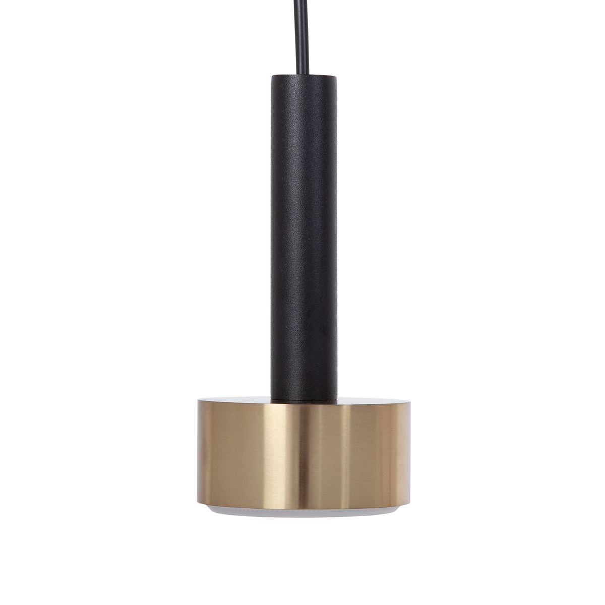 Lampa wisząca Stamp z lampą G9 i GX53, w kolorze czarnym i złotym. Posiada cylindryczny, czarny trzon oraz okrągłą podstawę w kolorze złotym, zawieszona na czarnym przewodzie. Idealna do nowoczesnych wnętrz.