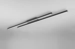 Lampa sufitowa Odio z dwoma paskami LED o mocy 22W w kolorze czarnym. Produkt zamontowany na suficie, z prostymi, równoległymi liniami, zapewnia nowoczesny wygląd. Kąt ujęcia z góry, na jednolitym tle.