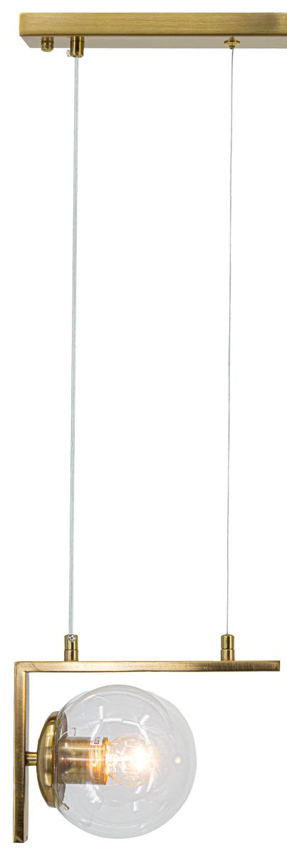 Lampa wisząca Brava 1xE27 w kolorze mosiądzu. Posiada szklany klosz w kształcie kuli, zawieszona na cienkich linkach z metalowym stelażem w formie prostokąta. Ujęcie frontalne, na białym tle.